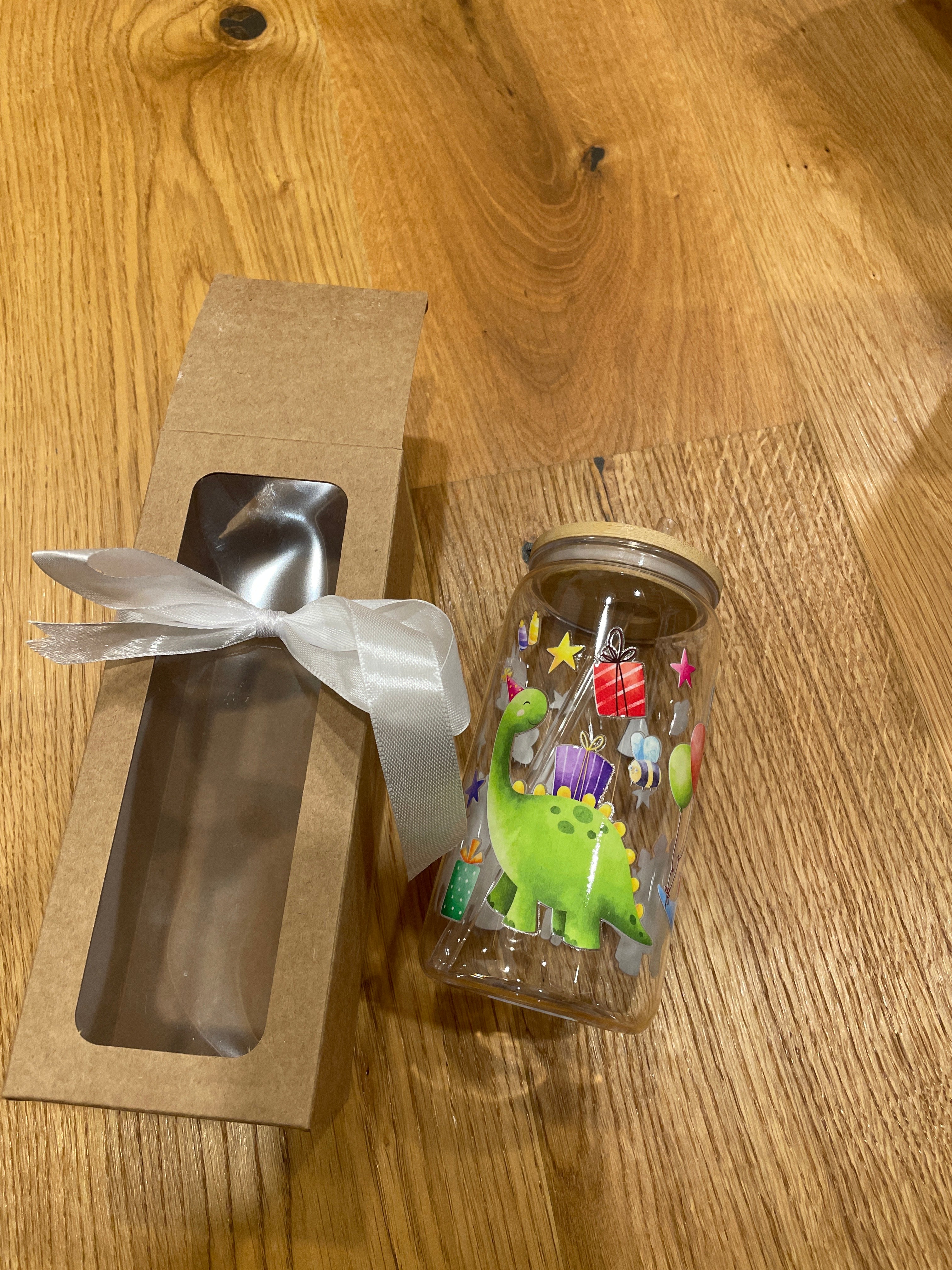 Wiederverwendbarer Trinkbecher mit Bambusdeckel & Strohhalm – stylisch, praktisch & perfekt für unterwegs!