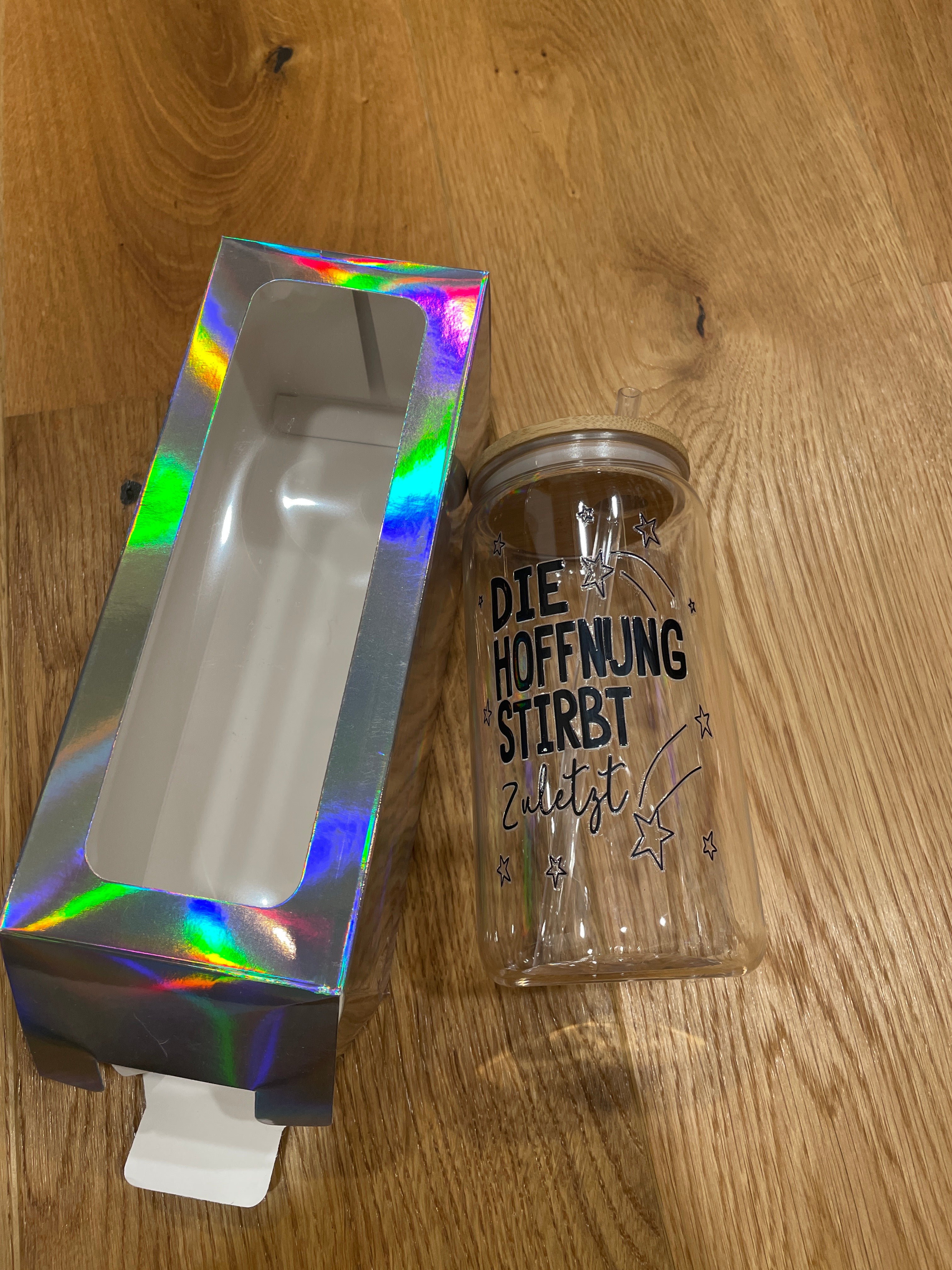 Wiederverwendbarer Trinkbecher mit Bambusdeckel & Strohhalm – stylisch, praktisch & perfekt für unterwegs!