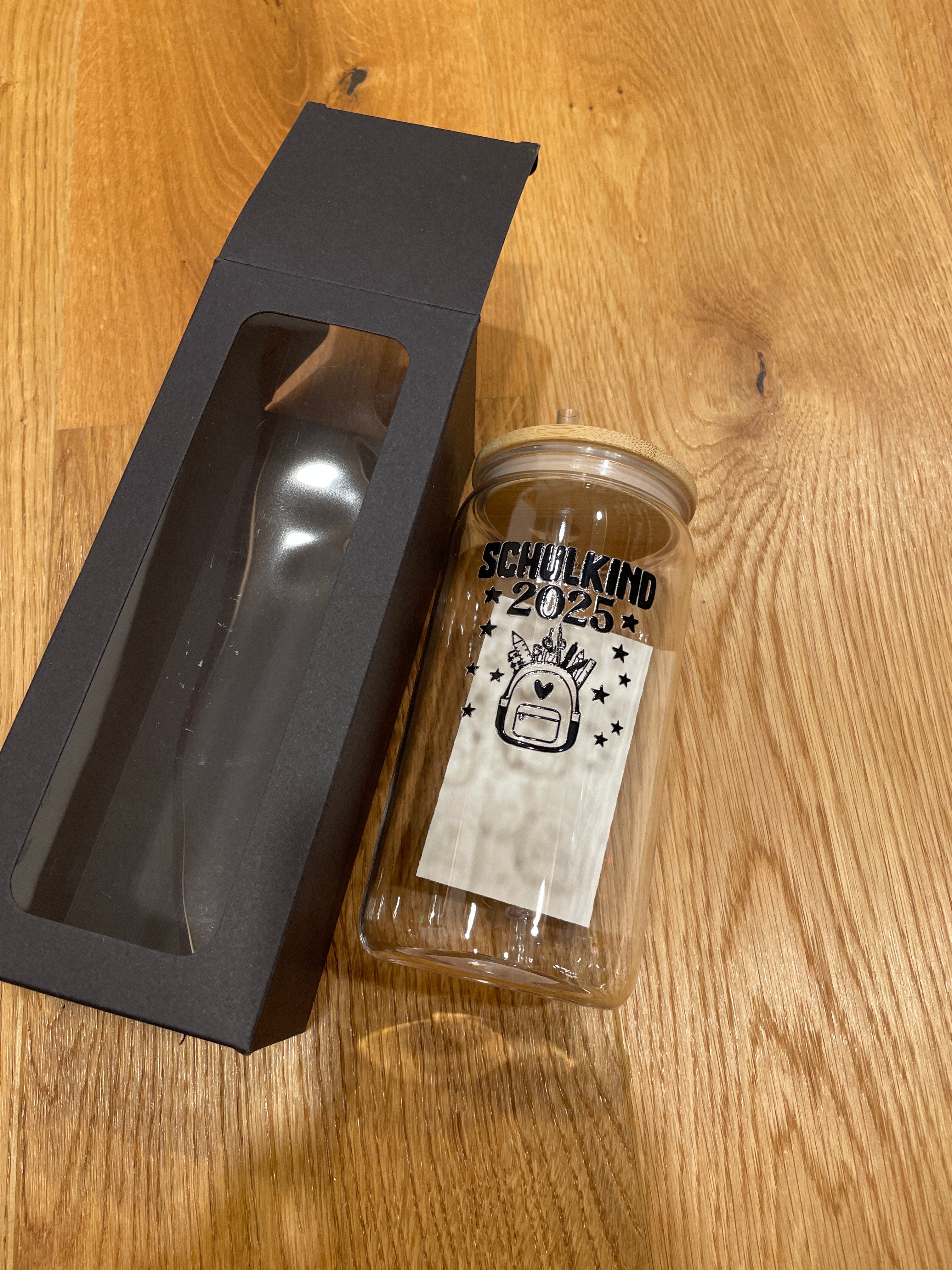 Wiederverwendbarer Trinkbecher mit Bambusdeckel & Strohhalm – stylisch, praktisch & perfekt für unterwegs!