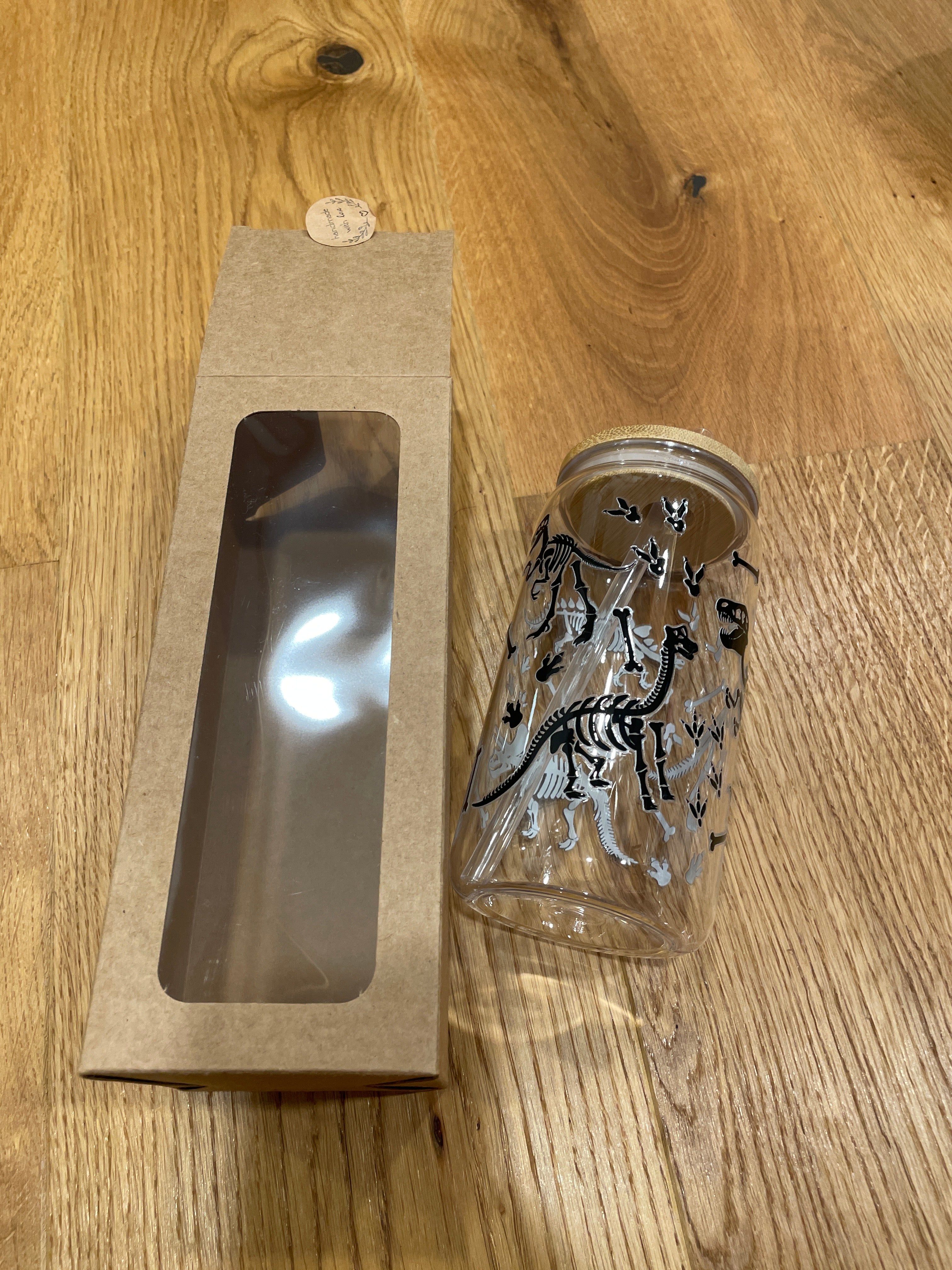 Wiederverwendbarer Trinkbecher mit Bambusdeckel & Strohhalm – stylisch, praktisch & perfekt für unterwegs!