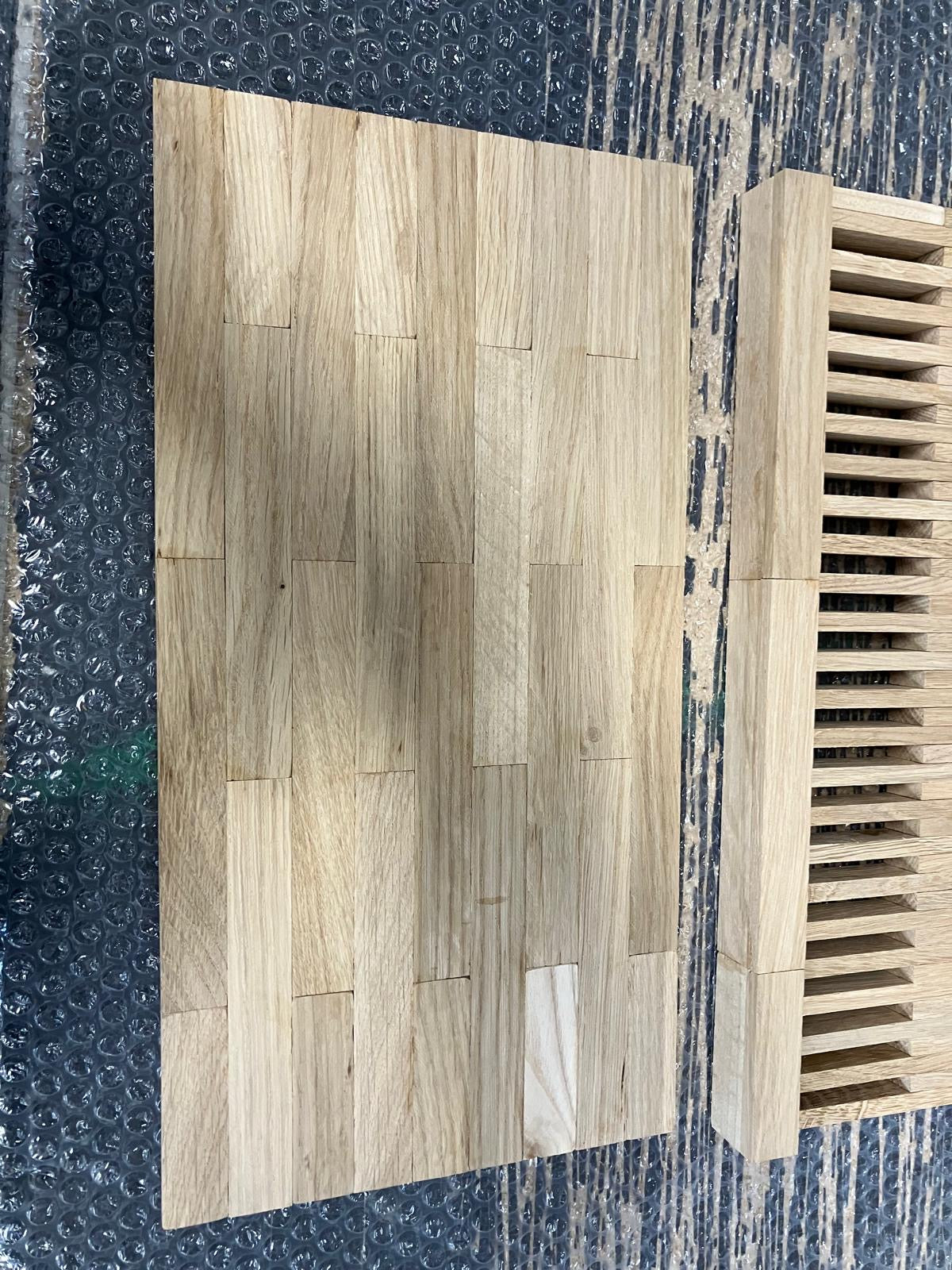 Brotschneidebrett aus Eiche – Handgemacht von HolzSticks