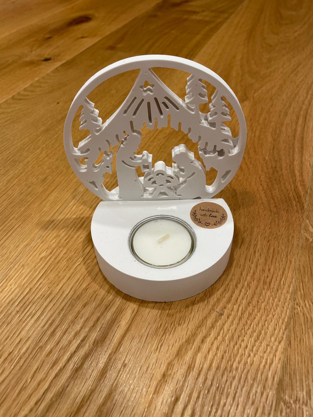 🕯️ Windlicht mit runder Krippenszene – aus Gießmasse ✨