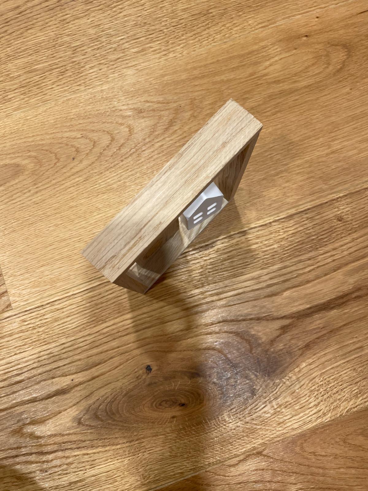 Handgemachter Deko‑Rahmen „Willkommen“ – Häuschen aus Gießmasse – Geschenkidee für den Eingangsbereich "Willkommen Zuhause"