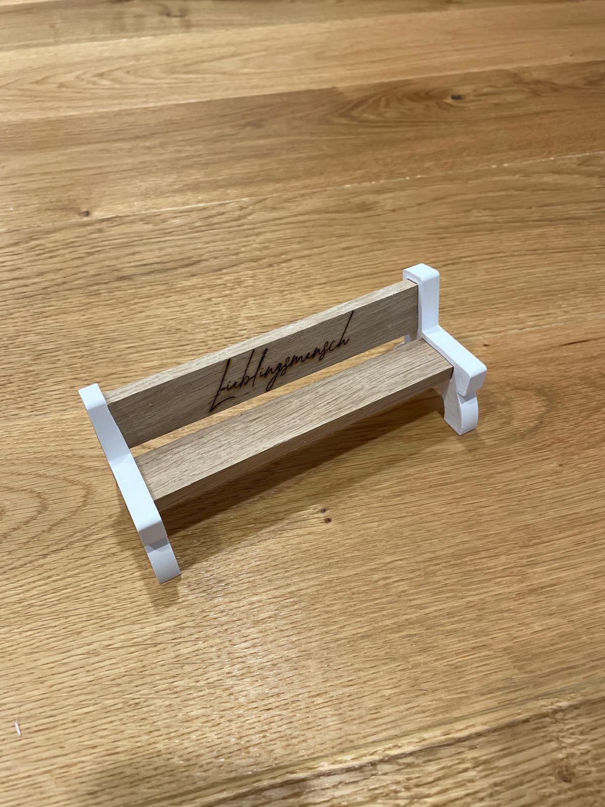 Mini‑Bank „Lieblingsmensch“ – Handgemachte Deko aus Gießmasse & Holz – Geschenkidee für besondere Menschen