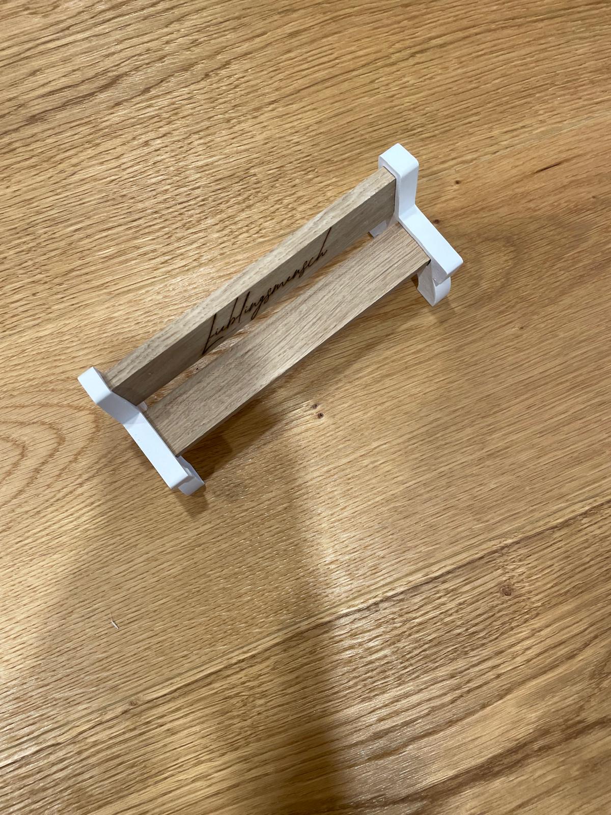 Mini‑Bank „Lieblingsmensch“ – Handgemachte Deko aus Gießmasse & Holz – Geschenkidee für besondere Menschen